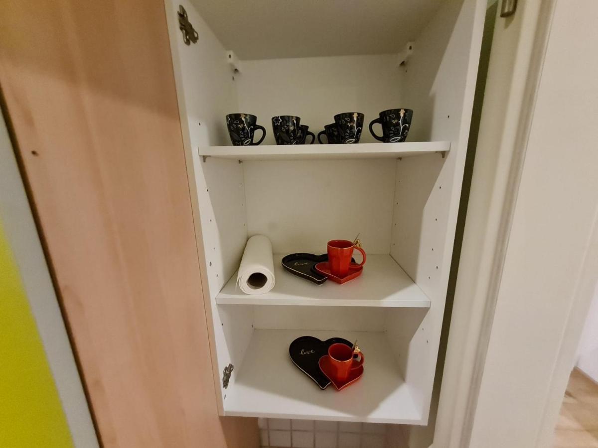 Moderne 3Zimmer Wohnung Mit Balkon 纽伦堡 外观 照片