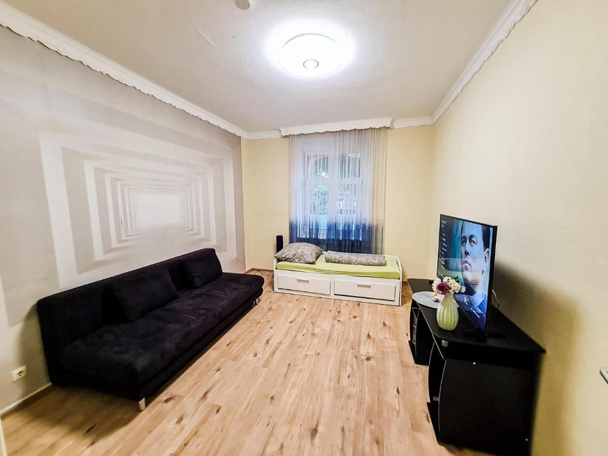 Moderne 3Zimmer Wohnung Mit Balkon 纽伦堡 外观 照片